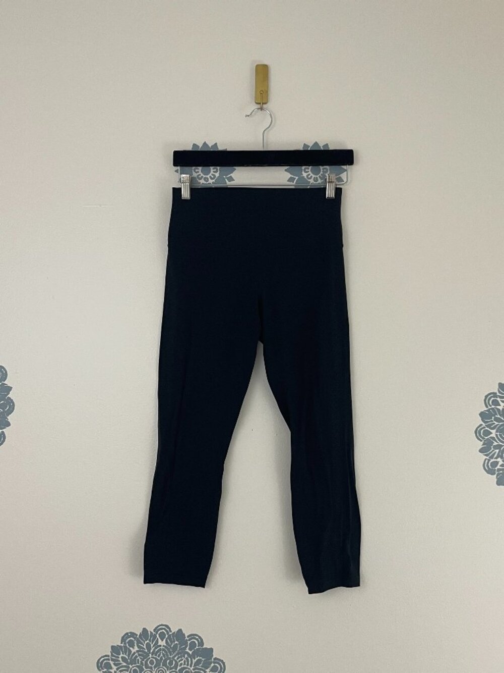 Lululemon Align High Rise Crop 23" Leggings in Black Size 8